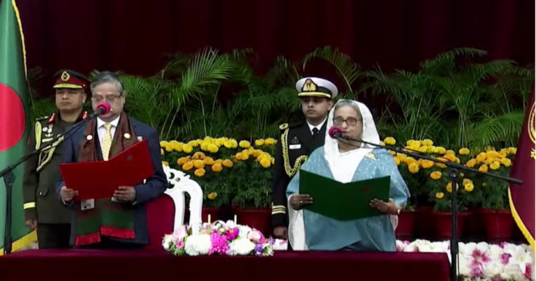 পঞ্চমবার প্রধানমন্ত্রী হিসেবে শপথ নিলেন শেখ হাসিনা