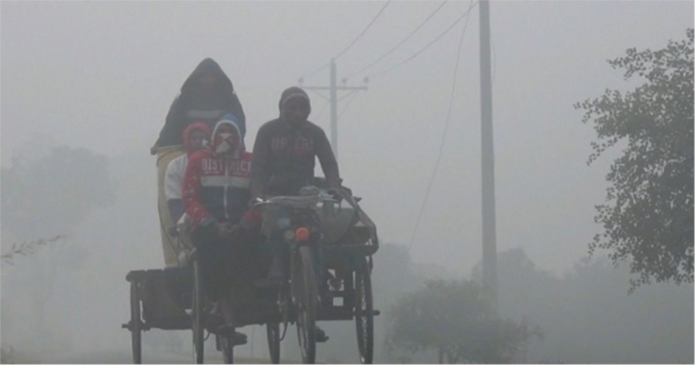 তীব্র শীতে জুবুথুবু সারাদেশ