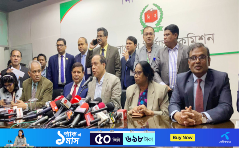 দ্বাদশ জাতীয় নির্বাচনে ভোট পড়েছে ৪০ শতাংশ : সিইসি