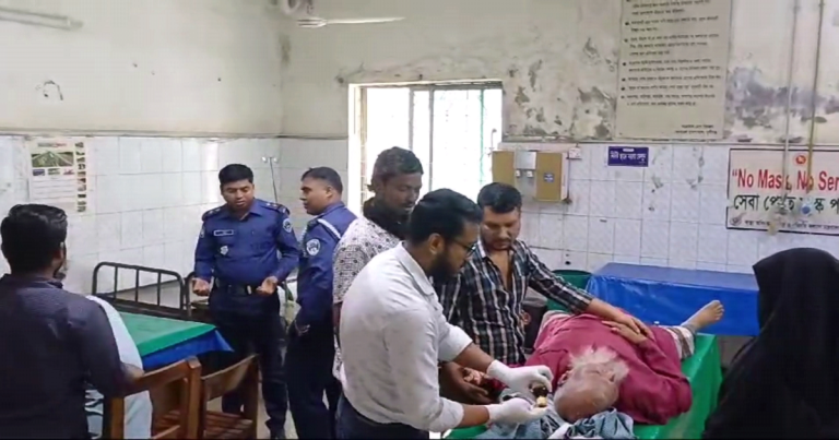 আধিপত্য বিস্তারকে কেন্দ্র করে গুলিবিদ্ধ ৩