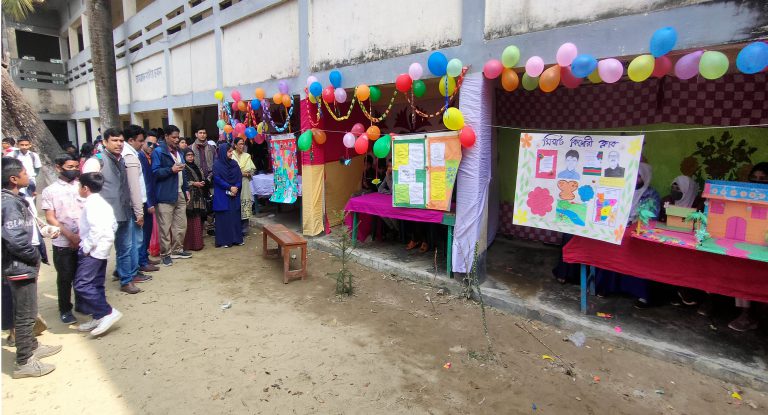 রাণীনগরে দিনব্যাপী কৈশোর মেলা অনুষ্ঠিত