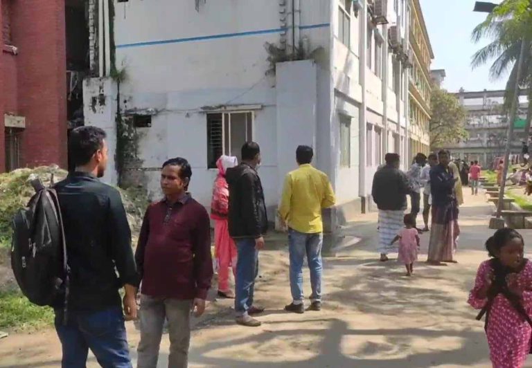 কিশোর গ্যাংয়ের হামলায় এসএসসি পরীক্ষার্থী নিহত