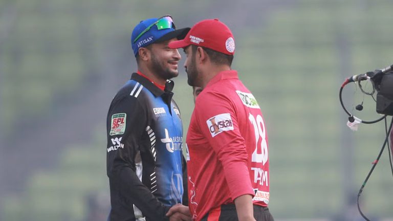 আজ সাকিব-তামিমের দ্বৈরথ