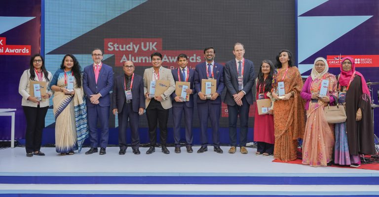 ‘স্টাডি ইউকে অ্যালামনাই’ অ্যাওয়ার্ডস পেলেন ৩ বাংলাদেশি