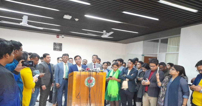 সংরক্ষিত আসনে নির্বাচনের তফসিল ঘোষণা