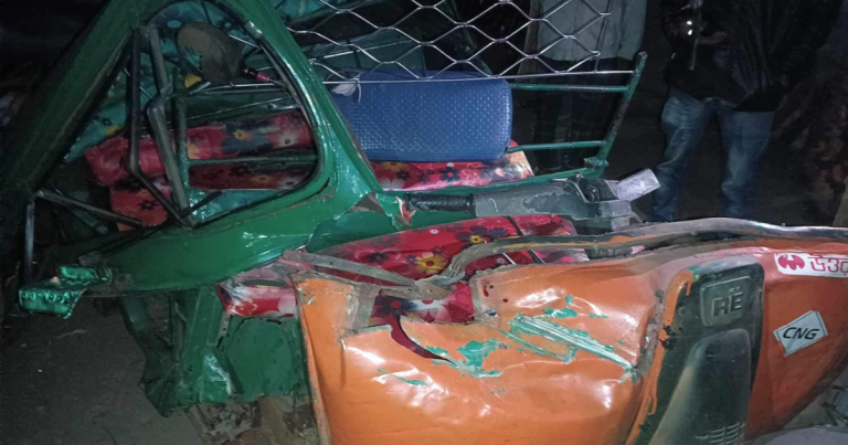 ফেনীতে সড়ক দুর্ঘটনায় নিহত ১, আহত ৫