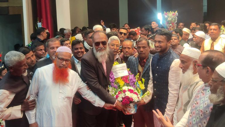 মাগুরায় সাকিবকে সংবর্ধনা