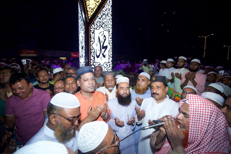 ফেনীতে আল্লাহ তাআলার ৯৯ নাম সম্বলিত ইসলামিক ভাস্কর্যের উদ্বোধন