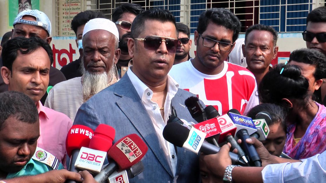 চেয়ারম্যান পদে নির্বাচন করার ঘোষণা দিলেন ডন সেলিম