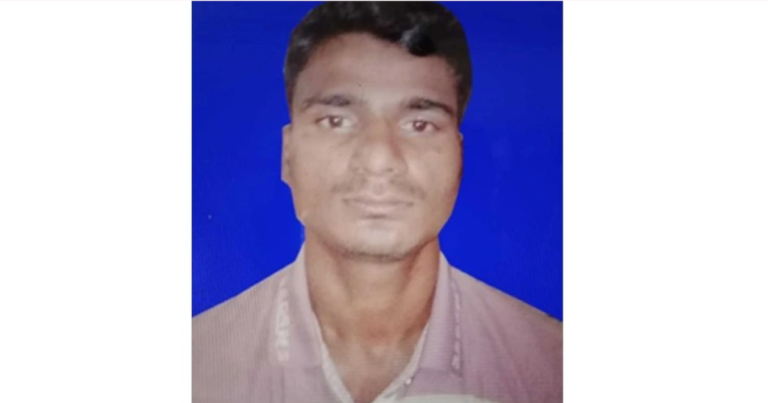 নওগাঁয় বিএসএফের গুলিতে নিহত যুবকের মরদেহ হস্তান্তর