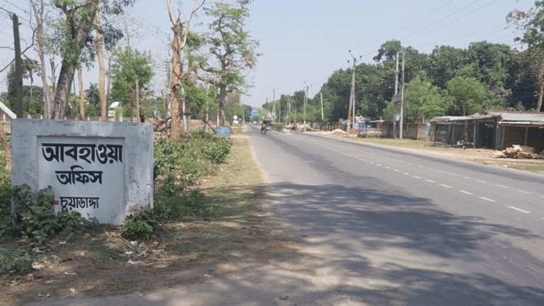 চুয়াডাঙ্গায় ৪৩.৭ ডিগ্রি, ভাঙল তাপমাত্রার সব রেকর্ড
