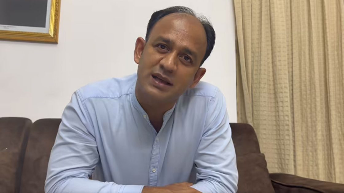 শাড়িকাণ্ড নিয়ে ব্যারিস্টার সুমন যা বললেন