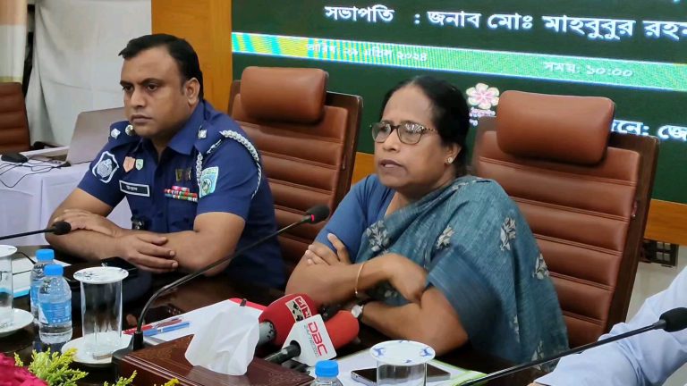 প্রতিদ্বন্দ্বিতা ও ভোটার বিহীন নির্বাচন চুন ছাড়া পানের মতো