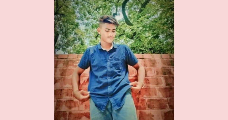 মোটরসাইকেল কিনে না দেয়ায় স্কুল ছাত্রের আত্মাহত্যা