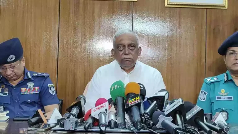 ভারতে এমপি হত্যার ঘটনায় ৩ বাংলাদেশি আটক: স্বরাষ্ট্রমন্ত্রী
