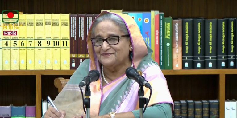 একটি দেশের মধ্য দিয়ে ট্রানজিট দিলে ক্ষতি কী: প্রধানমন্ত্রী