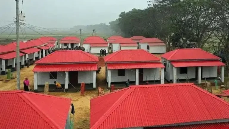 আজ ১৮ হাজার পরিবারে বাড়ি হস্তান্তর করবেন প্রধানমন্ত্রী