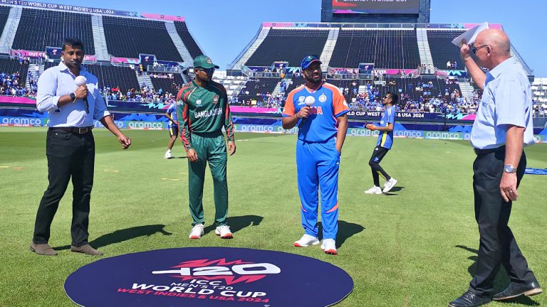 ভারতের বিপক্ষে টসে হেরে বোলিংয়ে বাংলাদেশ