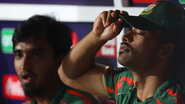 বিশ্বকাপ থেকে বিদায়ের দ্বারপ্রান্তে বাংলাদেশ