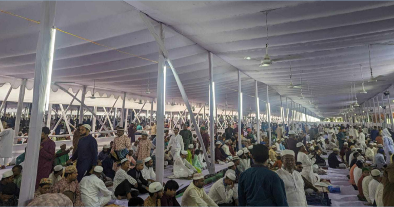 জাতীয় ঈদগাহে ঈদুল আজহার প্রধান জামাত অনুষ্ঠিত