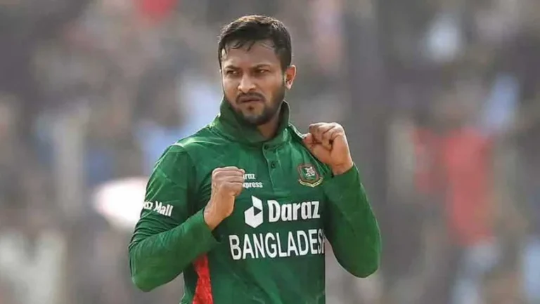 কোটা আন্দোলন নিয়ে প্রবাসীর সঙ্গে বিবাদে জড়ালেন সাকিব