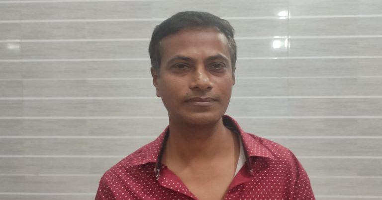 পাবনায় সাংবাদিক প্রবীর সাহাকে মারধরের অভিযোগ