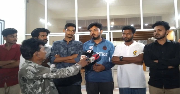 খুলনায় আন্দোলন প্রত্যাহারের ঘোষণা, একাংশের প্রত্যাখ্যান