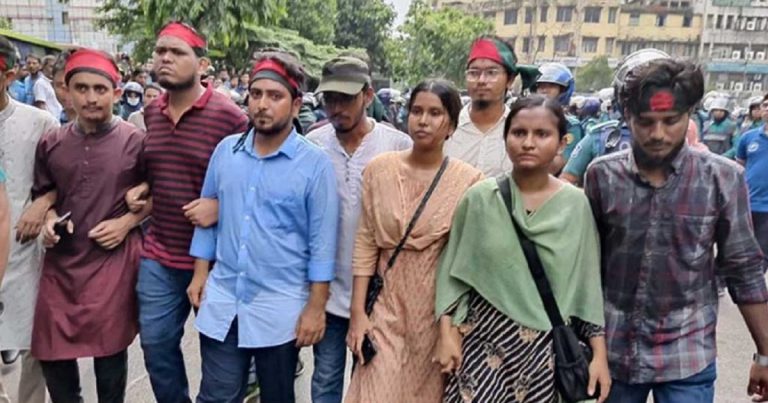রাষ্ট্রপতির কাছে স্মারকলিপি জমা দিলেন কোটা আন্দোলনকারীরা
