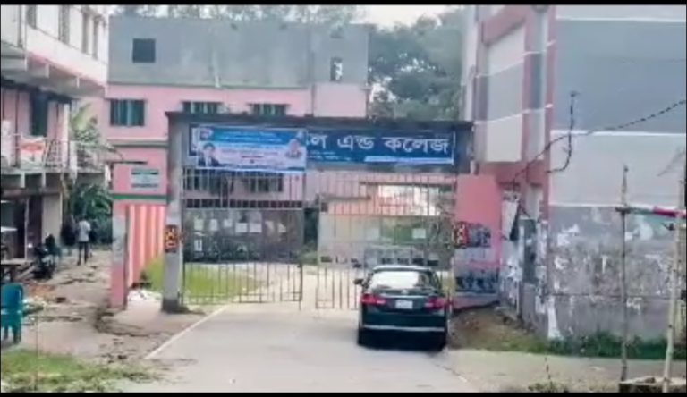 গাঁজা ও নকলসহ ৩ পরীক্ষার্থী আটক
