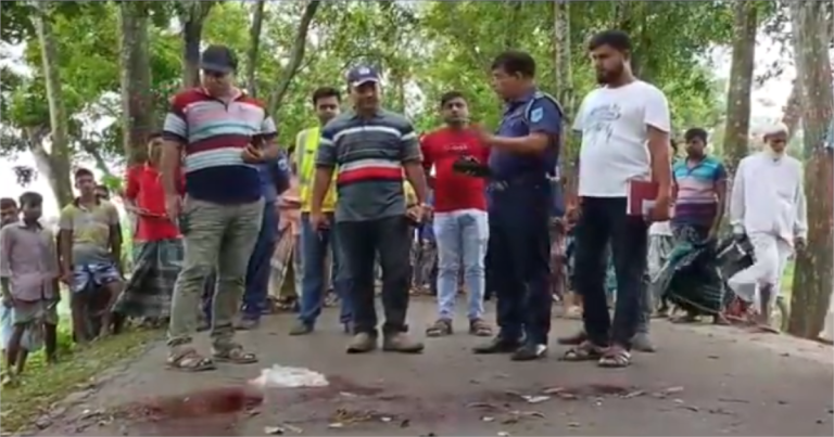 সিরাজগঞ্জে অটোভ্যান চালককে কুপিয়ে হত্যা