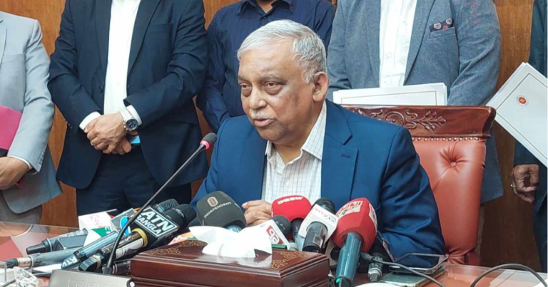 পরিস্থিতি পুরোপুরি স্বাভাবিক হলে কারফিউ তুলে নেওয়া হবে: স্বরাষ্ট্রমন্ত্রী