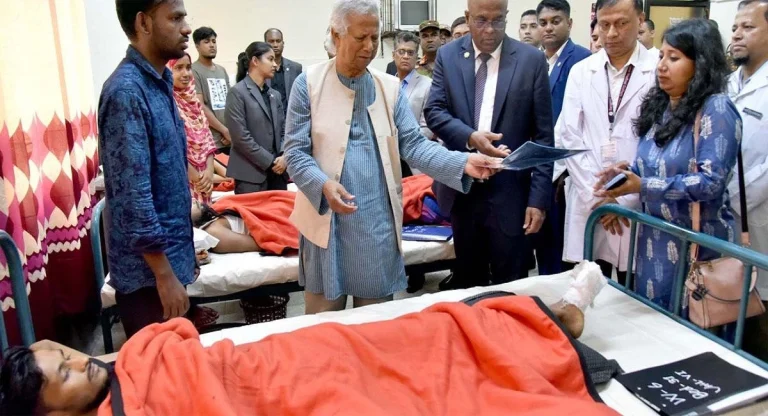ছাত্র আন্দোলনে আহতদের চিকিৎসার সব খরচ দেবে সরকার