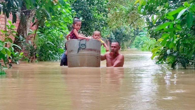 বাঁধ খুলে দিল ভারত, ডুবল ফেনী-কুমিল্লা