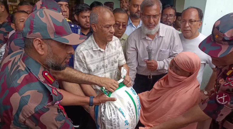 বন্যায় ক্ষতিগ্রস্থদের পূর্ণবাসন করা হবে: স্বরাষ্ট্র উপদেষ্টা