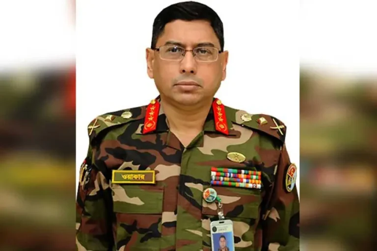 পুলিশ আত্মবিশ্বাস ফিরে পেলে ব্যারাকে ফিরবে সেনাবাহিনী: সেনা প্রধান