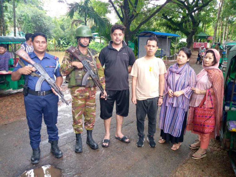 সাজেকে পর্যটক অপহরণের চেষ্টা, উদ্ধারে বাংলাদেশ সেনাবাহিনী