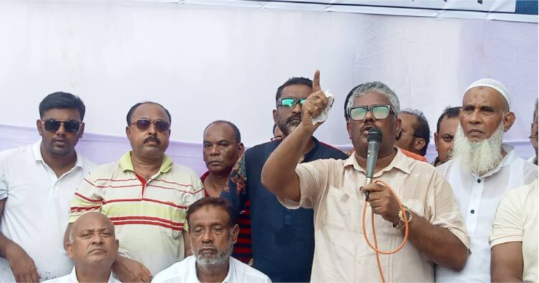 শেখ হাসিনার ছবি প্রচার করলে টেলিভিশন-পত্রিকা জ্বালিয়ে দেওয়া হবে: দুলু