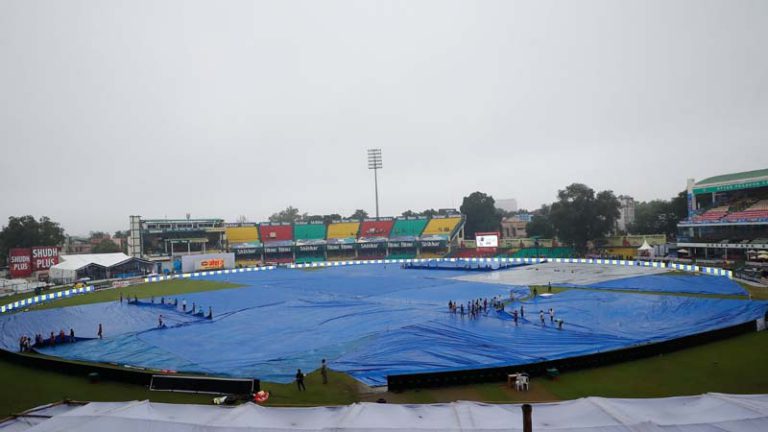 কানপুর টেস্টে পরিত্যক্ত দ্বিতীয় দিনের খেলা