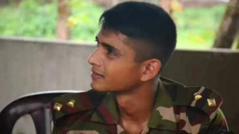কক্সবাজারে দুর্বৃত্তের হামলায় সেনা কর্মকর্তা নিহত