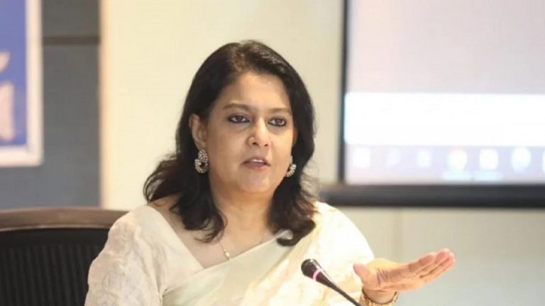 লোডশেডিং কবে কমবে, জানালেন উপদেষ্টা রিজওয়ানা