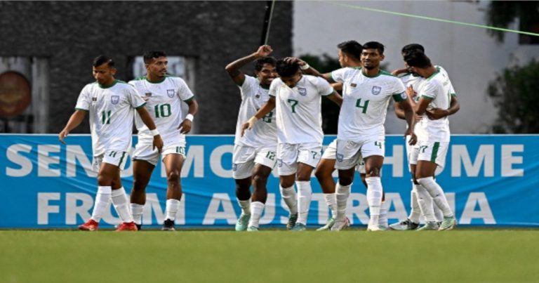 ফিফা র‍্যাঙ্কিংয়ে দুই ধাপ পেছাল বাংলাদেশ