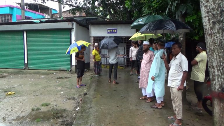 ঝিনাইদহে বিদ্যুৎস্পৃষ্টে একই পরিবারের ৩ জনের মৃত্যু
