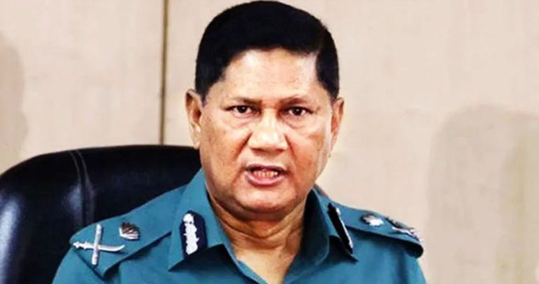 সাবেক ডিএমপি কমিশনার আছাদুজ্জামান মিয়া গ্রেপ্তার