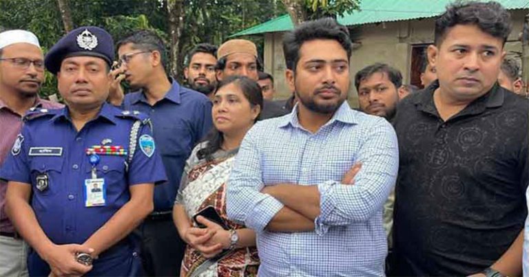 পার্বত্য এলাকায় ইন্টারনেট বন্ধ করা হয়নি: নাহিদ ইসলাম