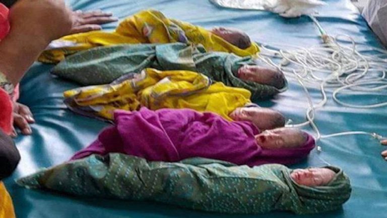রাজশাহীতে একসঙ্গে ৫ সন্তানের জন্ম দিলেন প্রবাসীর স্ত্রী