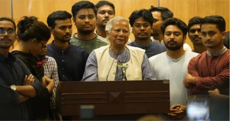 ড. ইউনূসের ‘মেগাফোন কূটনীতিতে’ বিচলিত ভারত