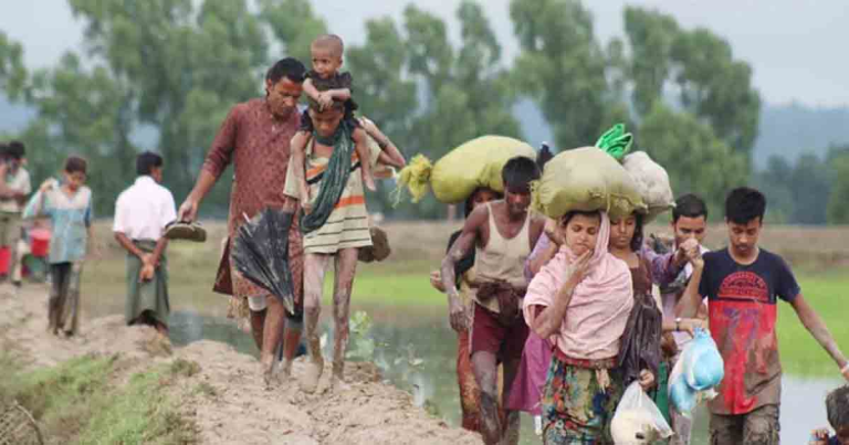 বাংলাদেশে পালিয়ে এলো আরও ৫০০ রোহিঙ্গা