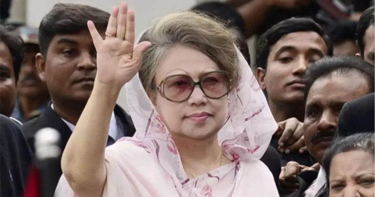 খালেদা জিয়া’র বিরুদ্ধে রাষ্ট্রদ্রোহ’সহ ১১ মামলা বাতিল