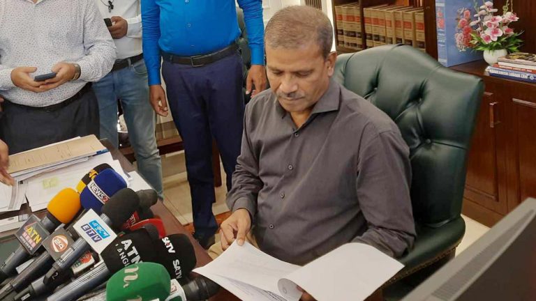 ‘শেখ হাসিনার পদত্যাগপত্র নিয়ে মিথ্যাচার করেছেন রাষ্ট্রপতি’