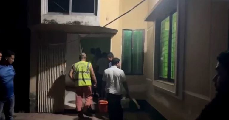 গাজীপুরে ফ্ল্যাট থেকে দুই যুবকের মরদেহ উদ্ধার